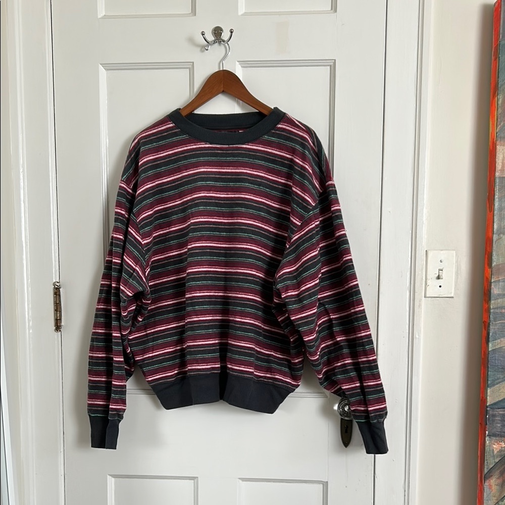Urban Outfitters Black and Red Crewneck Sweater